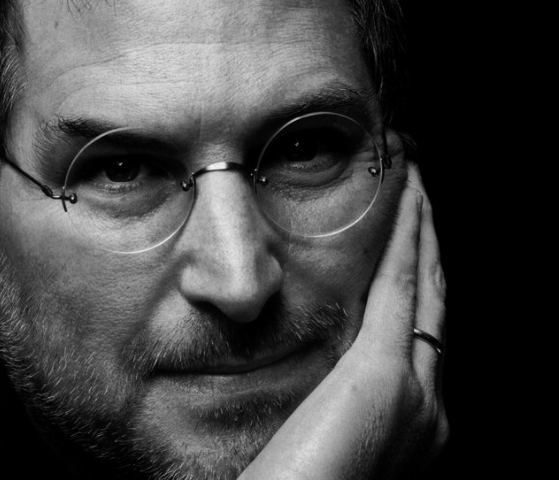 Cupertino Apple CEO Reed college alumni